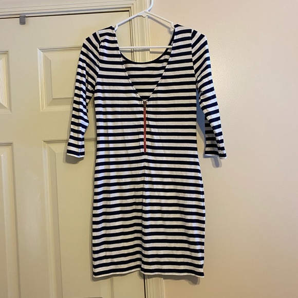 AMERICAN EAGLE DRESS - Picture 3 of 5